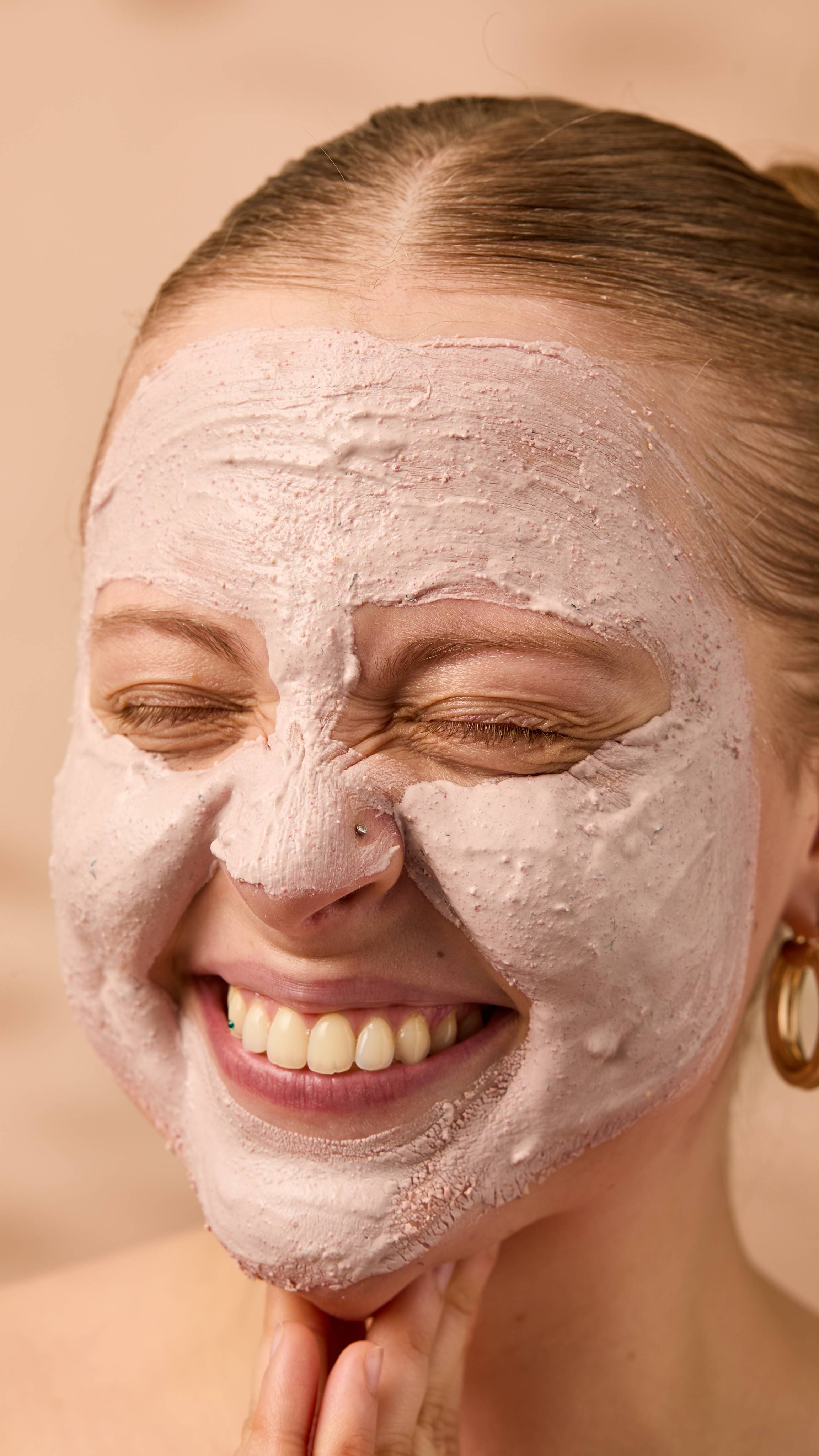 235B0454-2FCD-275B-A3AC-F58EDD6E3E17