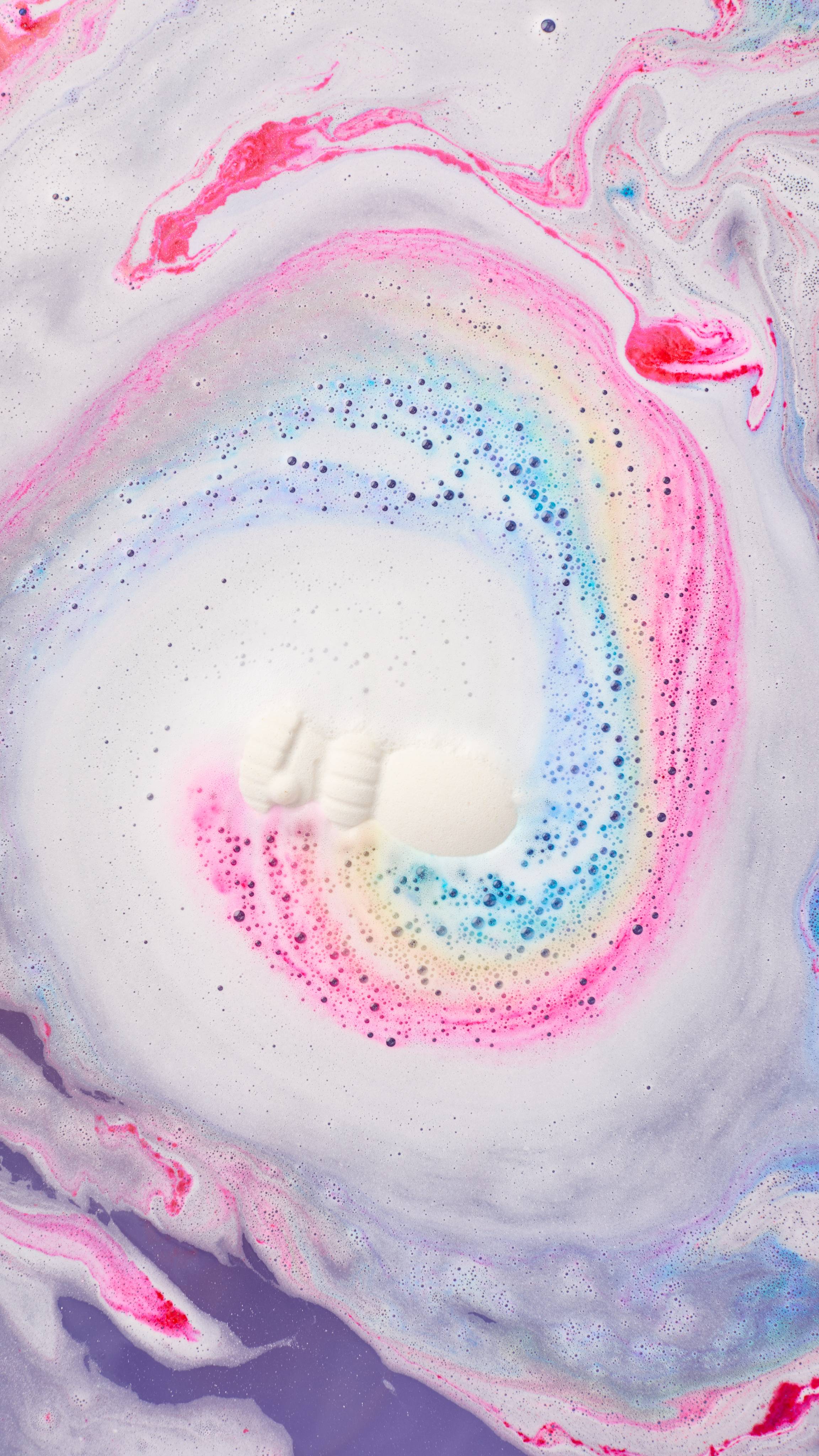 5F9D4AA0-9DE8-E348-C25B-33B06490C672