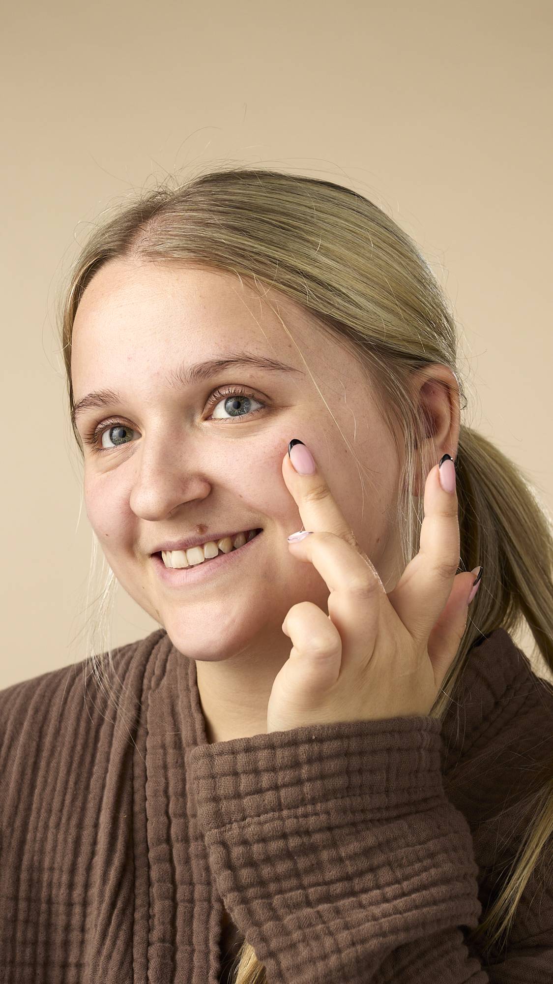 76681283-2AA3-60F0-3F89-CA97EACA5C20